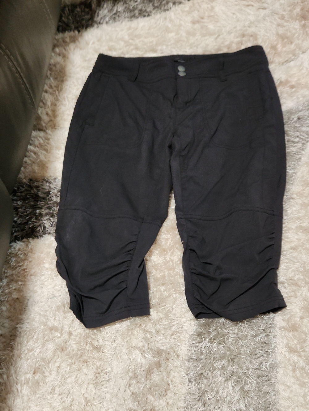 Prana Black Ruched Knee-Length Bermuda Shorts